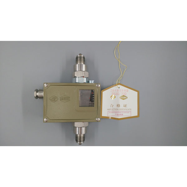 D530/7DD差壓控制器