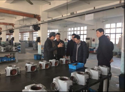 中核霞浦核電有限公司到自動化儀表十一廠考察交流