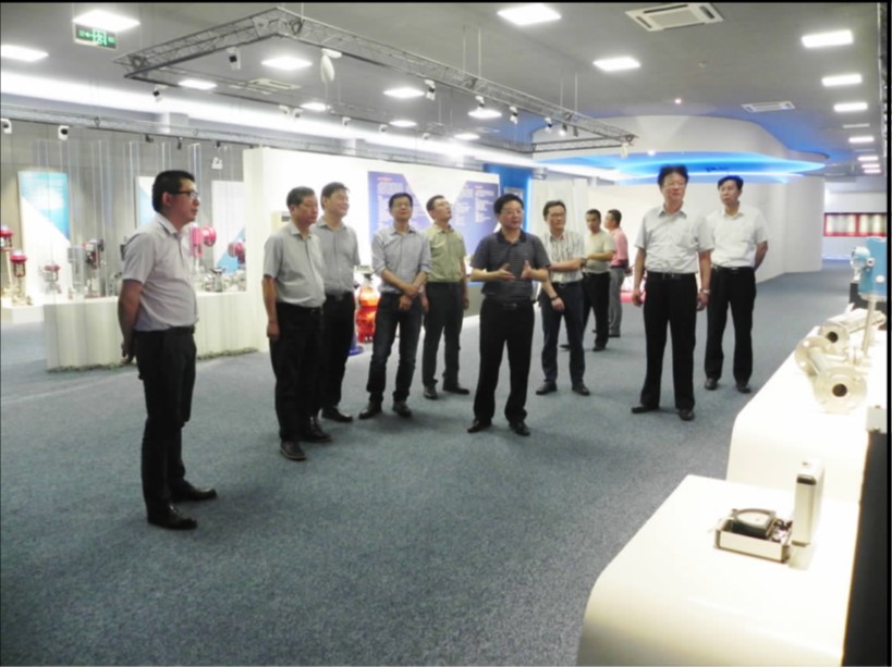 上自儀公司與業內企業探索建筑工業化業務發展線路圖加強業務需求對接再譜合作新篇章