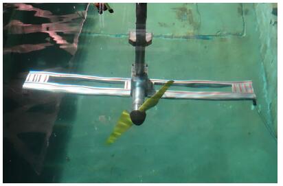 圖：潮汐渦輪試驗臺使用潛水式稱重傳感器測量最先進的試驗罐中的扭矩和推力